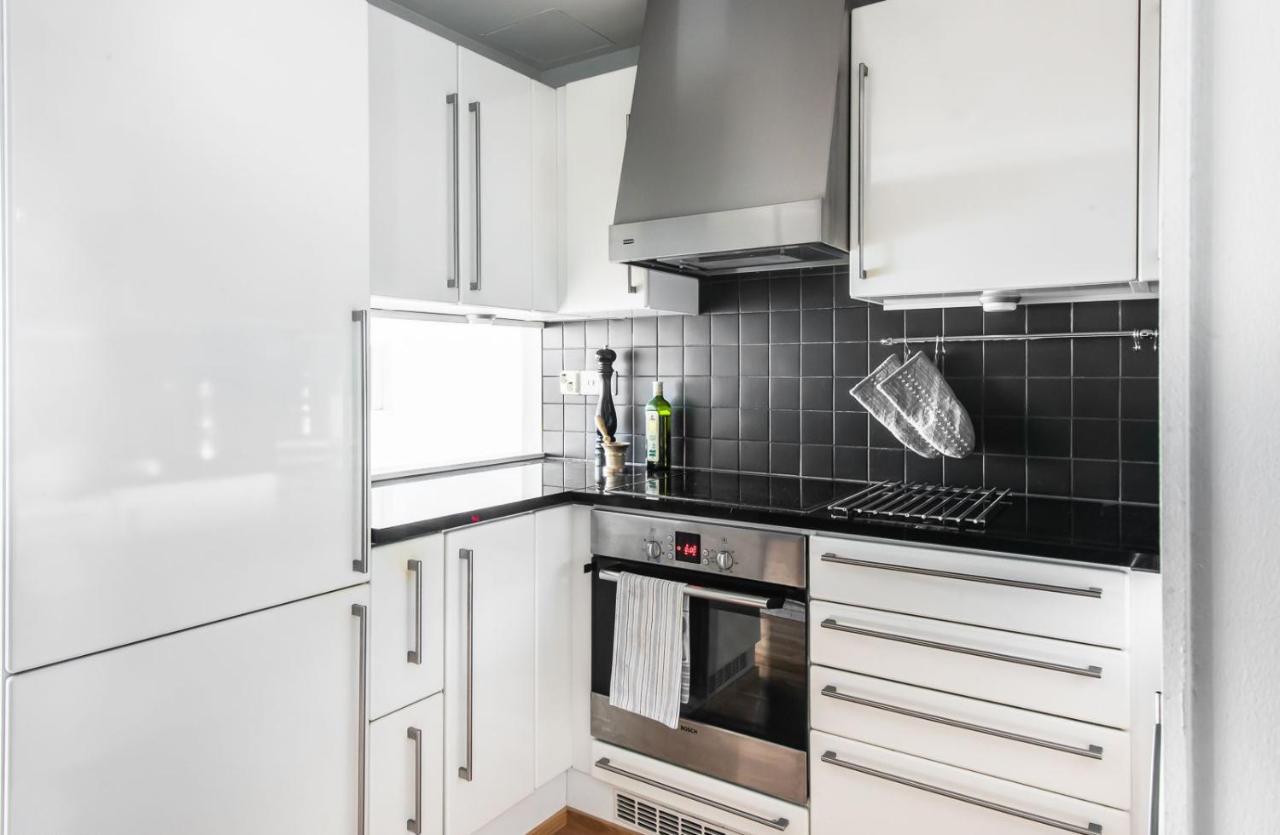 2Ndhomes Luxury Kamppi Center Apartment With Sauna And Terrace เฮลซิงกิ ภายนอก รูปภาพ