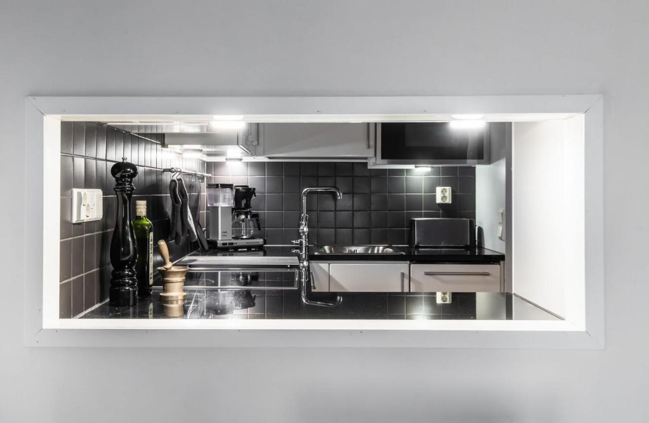 2Ndhomes Luxury Kamppi Center Apartment With Sauna And Terrace เฮลซิงกิ ภายนอก รูปภาพ